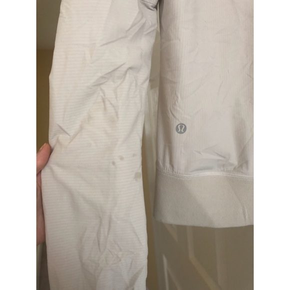 Lululemon Jacket - Picture 3 of 5